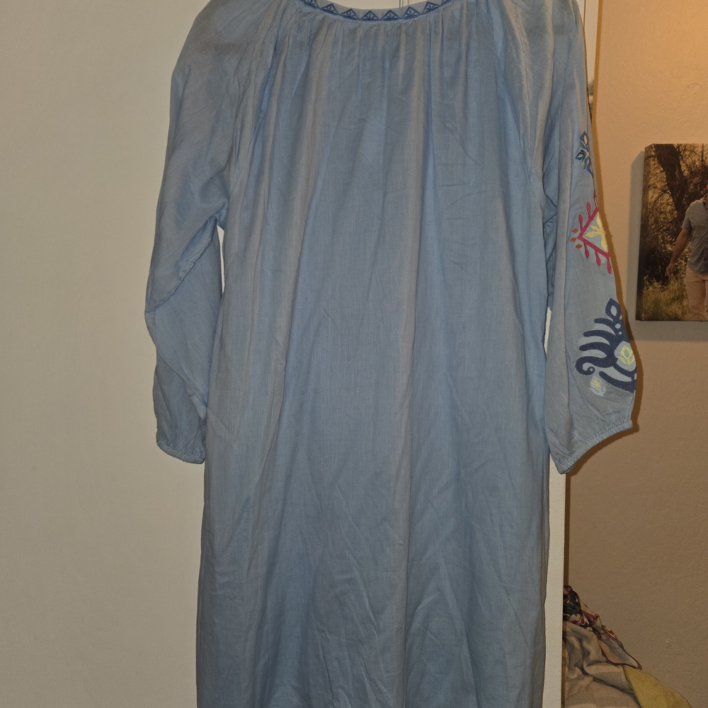 Chic Blue Embroidered Mini Dress - Picture 5 of 9